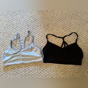 2 LIKE NEW JUNIORS MEDIUM SPORTS BRAS- HANES & LIVE LOVE DREAM